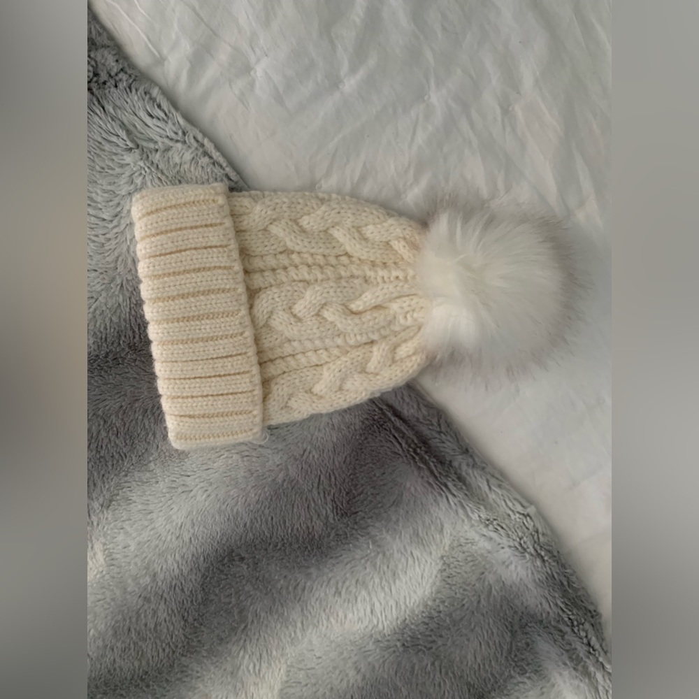White winter hat